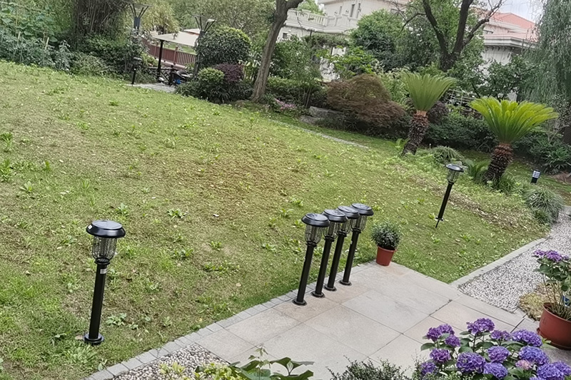 別墅庭院去驅(qū)蚊太陽能滅蚊燈 別墅庭院去驅(qū)蚊太陽能滅蚊燈